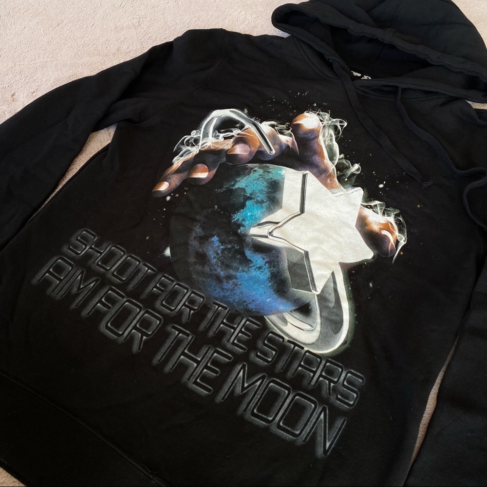 POP SMOKE X WHO DECIDES WAR INFINITE REACH HOODIE